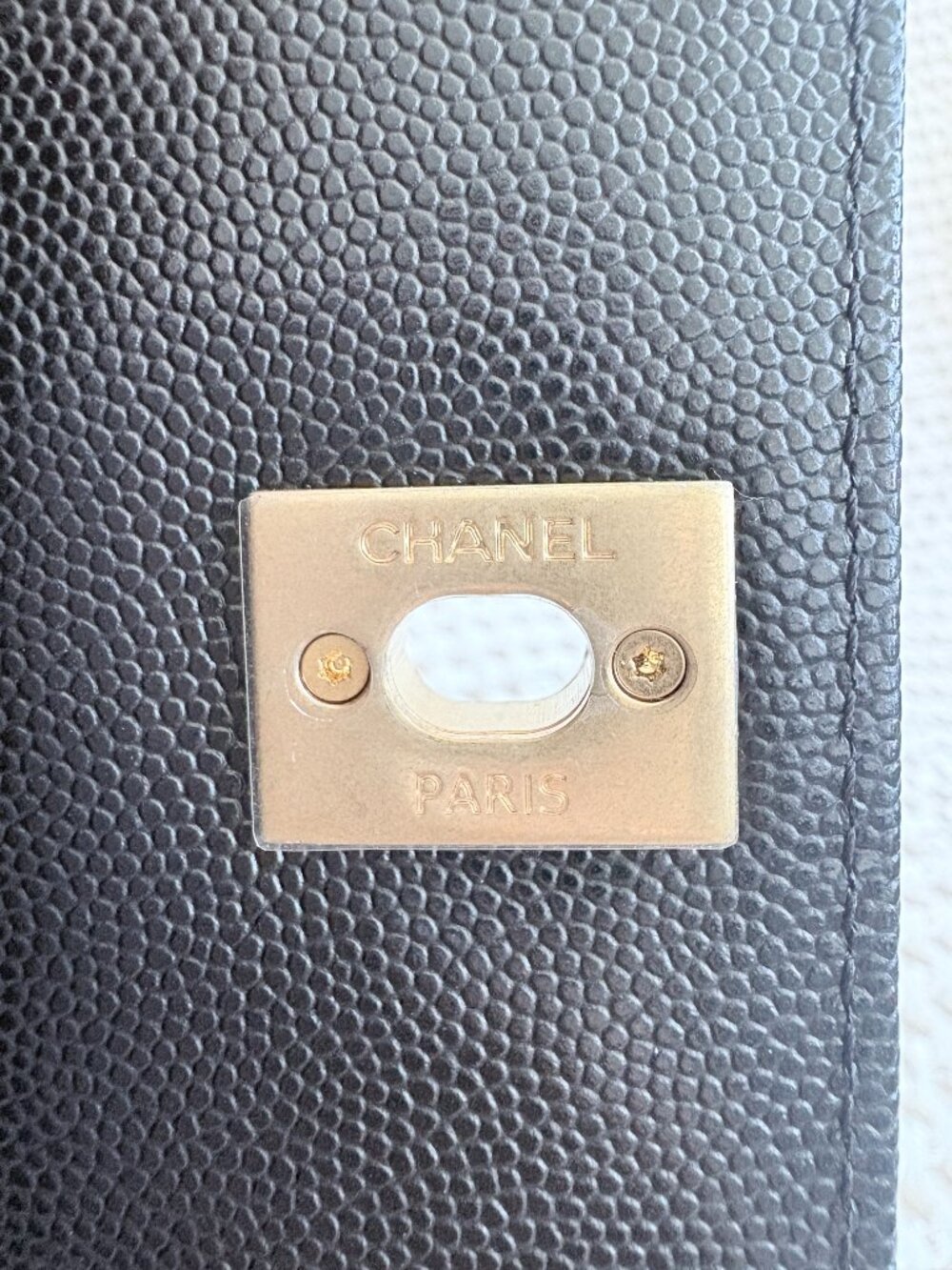 CHANEL Coco Handle Small Black Caviar GHW Chain Handle | Full Set | 2023 - Picture 11 of 13